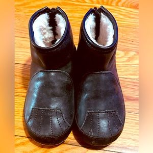 Little Love Bug Sherpa Lined Genuine Leather Boots Size 7